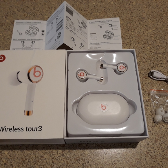 Beats Wireless Tour3 - Picture 11 of 12